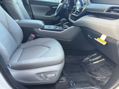 2026 Toyota Highlander XLE