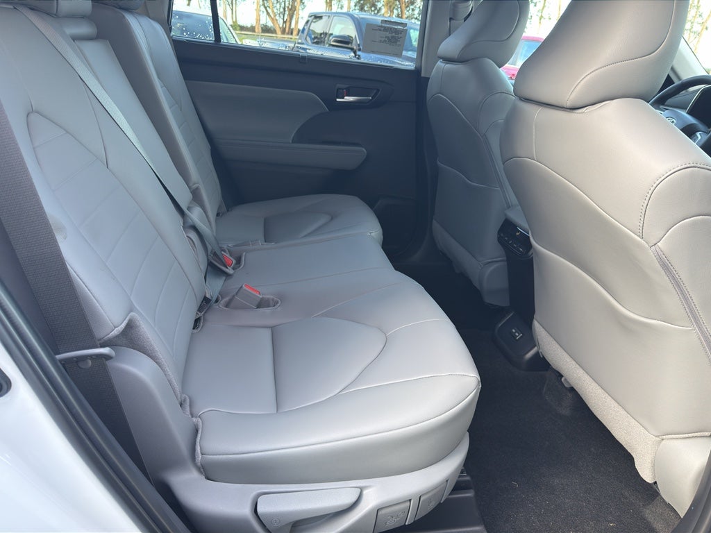 2026 Toyota Highlander XLE