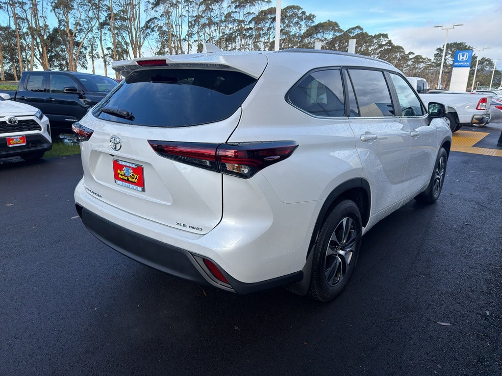 2026 Toyota Highlander XLE