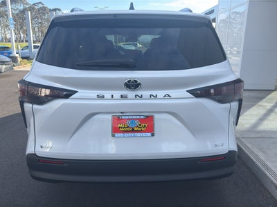 2026 Toyota Sienna XLE