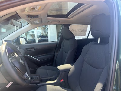 2026 Toyota Corolla Cross LE