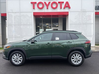 2026 Toyota Corolla Cross LE