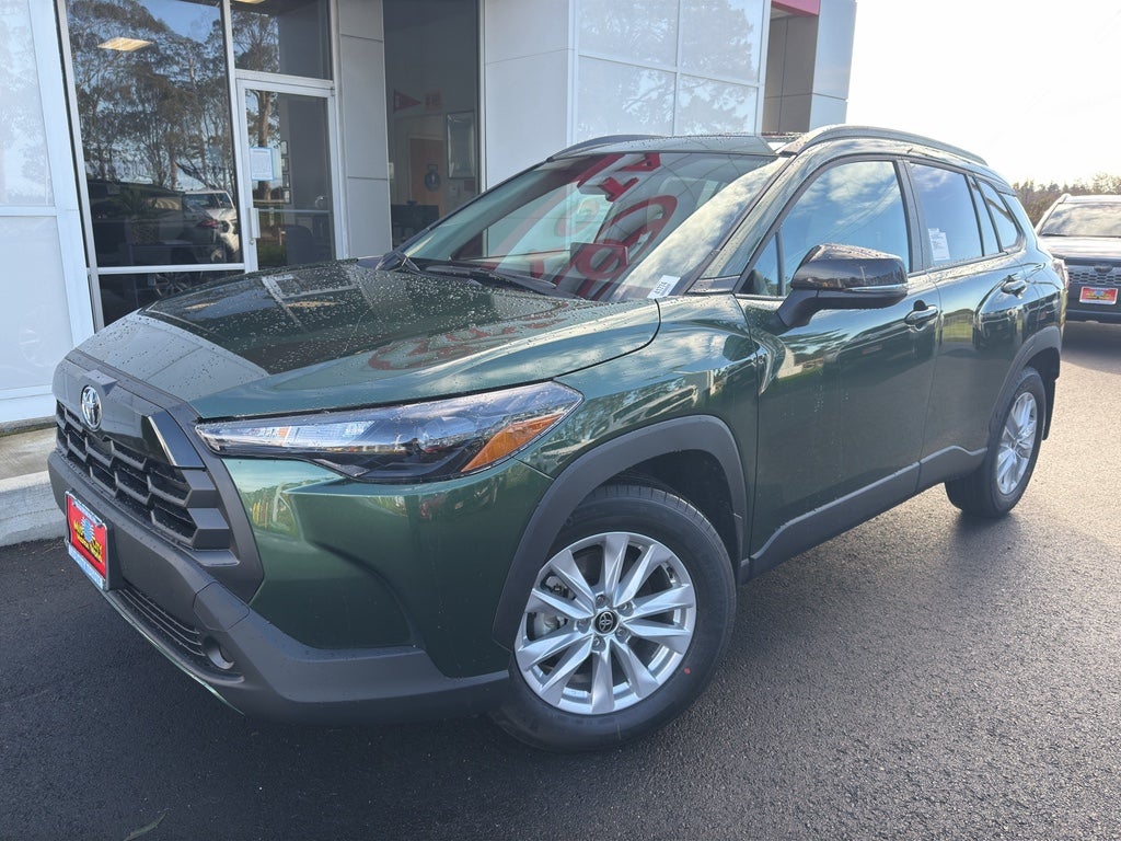 2026 Toyota Corolla Cross LE