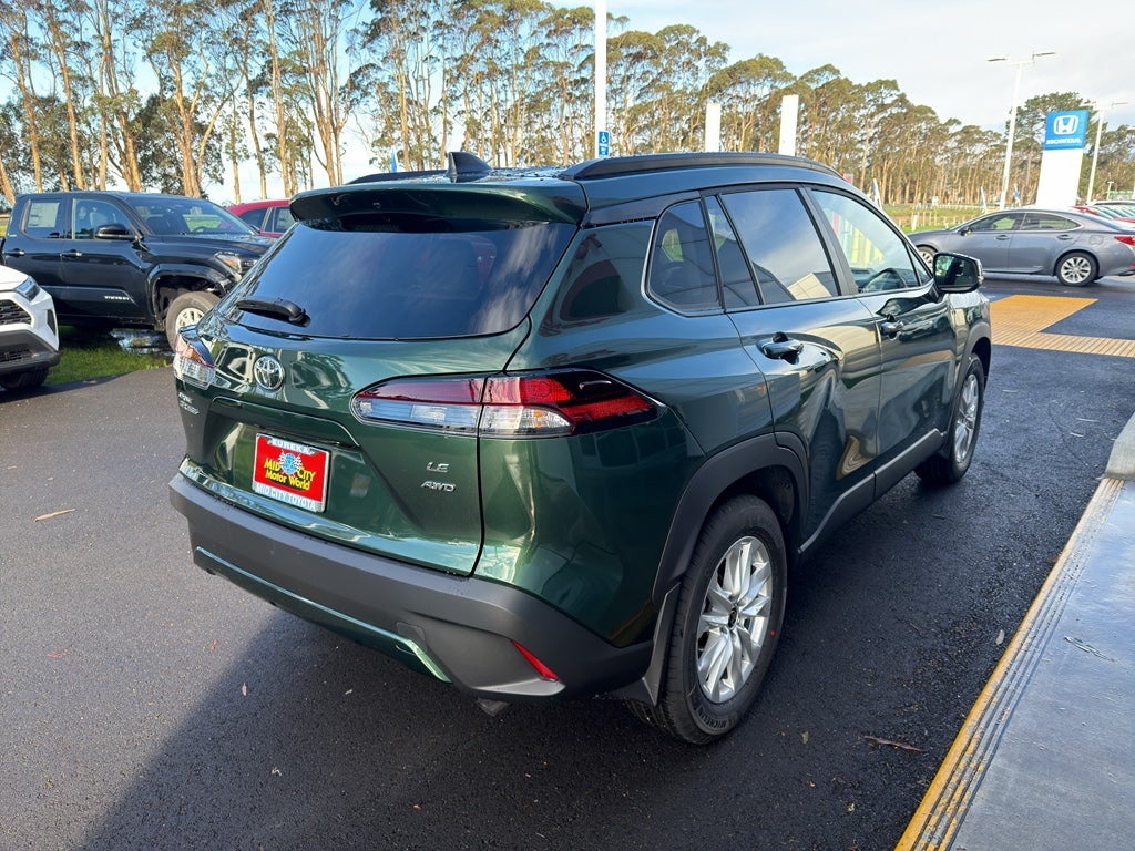 2026 Toyota Corolla Cross LE