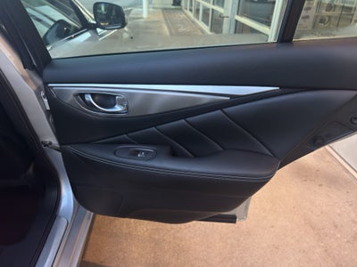 2015 INFINITI Q50 Premium