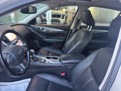 2015 INFINITI Q50 Premium