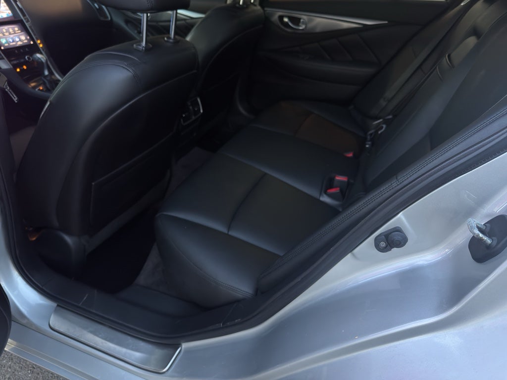 2015 INFINITI Q50 Premium