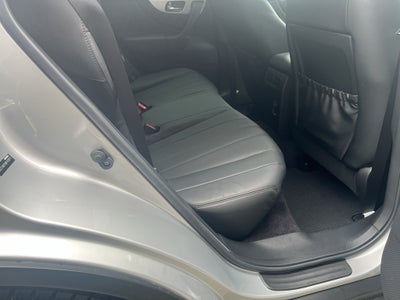 2017 INFINITI QX70 Base