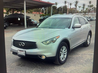 2017 INFINITI QX70 Base