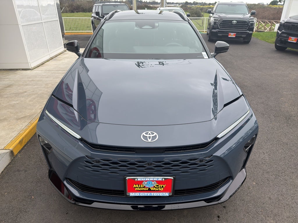 2026 Toyota Toyota Crown Signia Limited