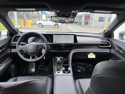 2026 Toyota Toyota Crown Signia Limited