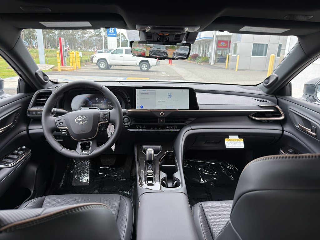 2026 Toyota Toyota Crown Signia Limited