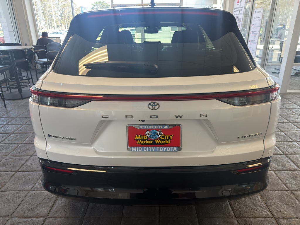 2026 Toyota Toyota Crown Signia Limited