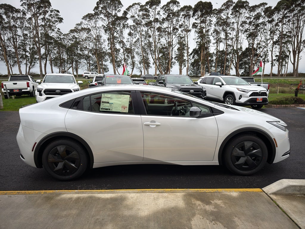 2026 Toyota Prius LE