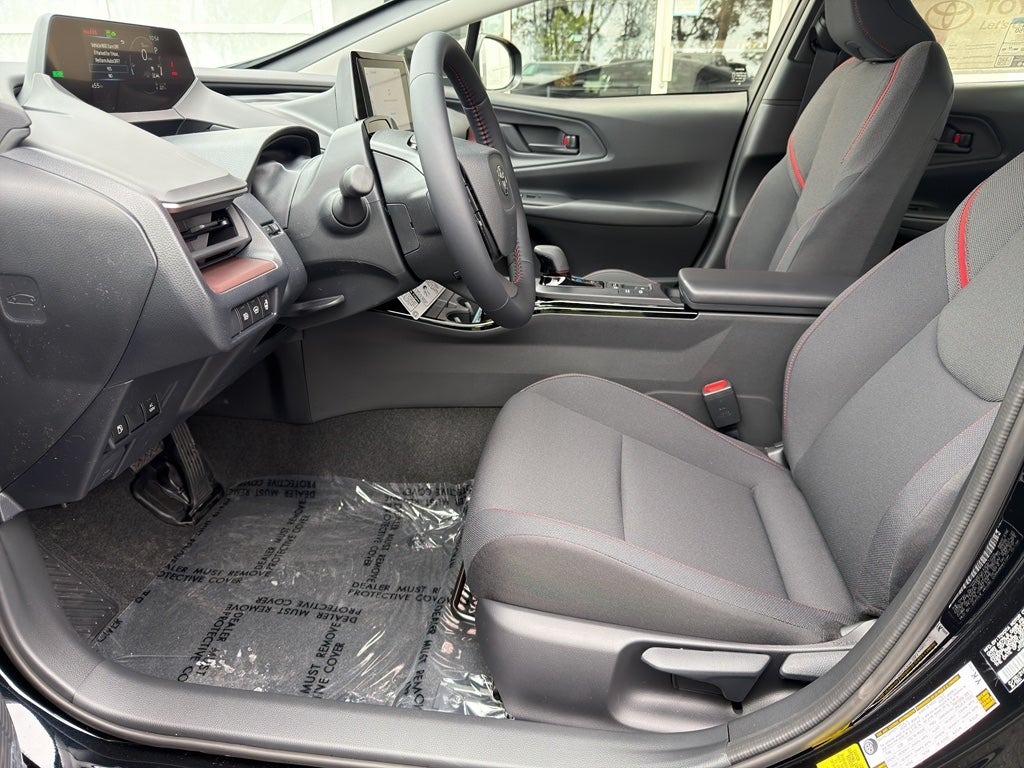 2026 Toyota Prius Plug-in Hybrid SE