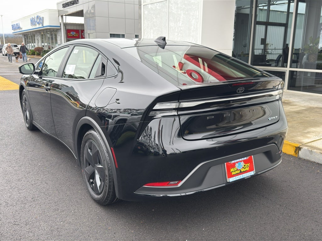 2026 Toyota Prius Plug-in Hybrid SE