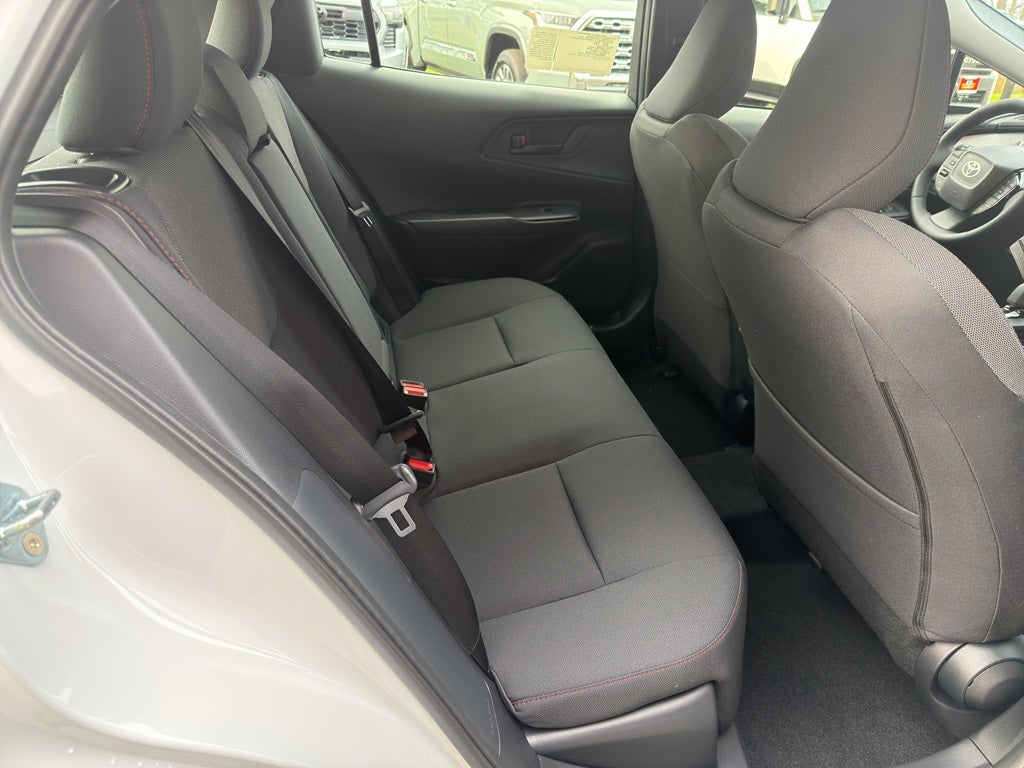 2026 Toyota Prius Plug-in Hybrid SE