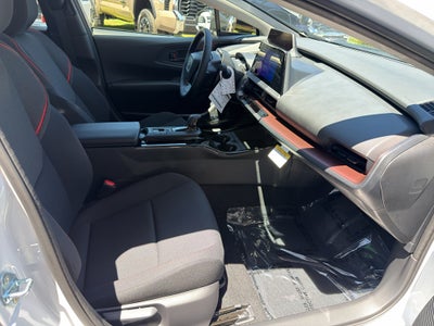 2026 Toyota Prius Plug-in Hybrid SE