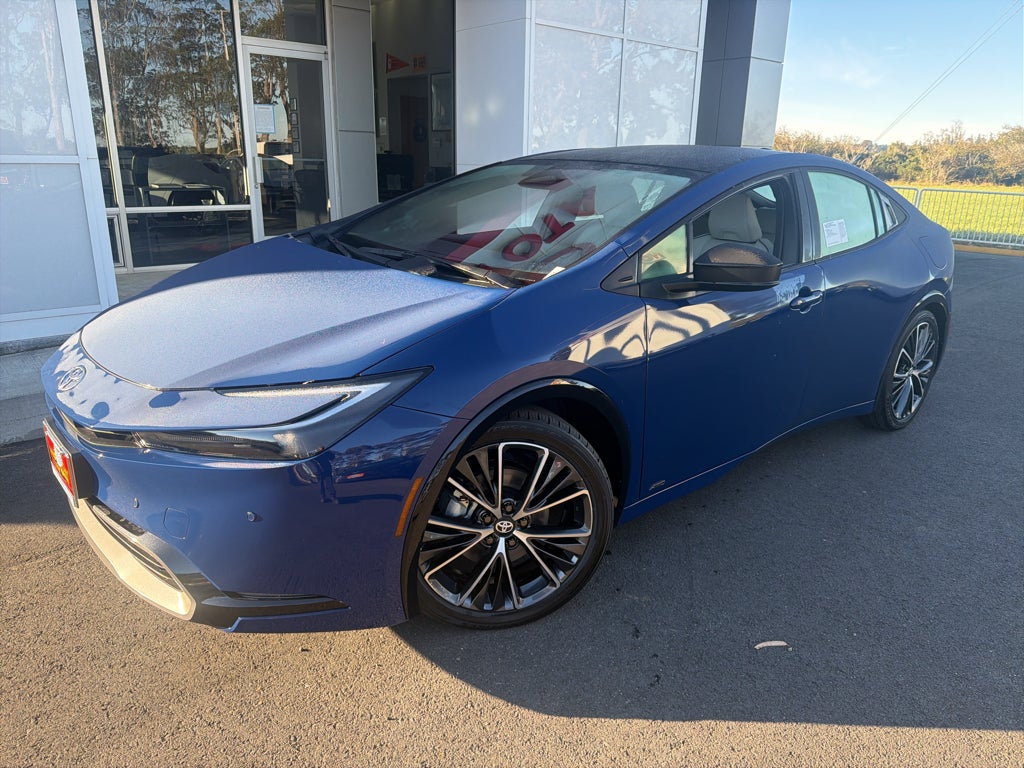 2027 Toyota Prius Limited AWD