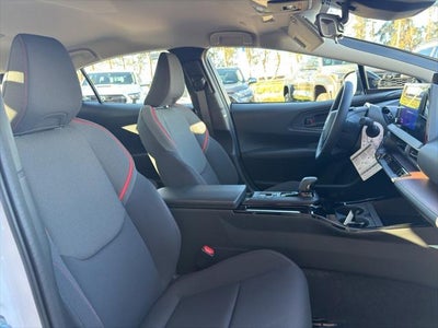 2020 Toyota PRIUS LE