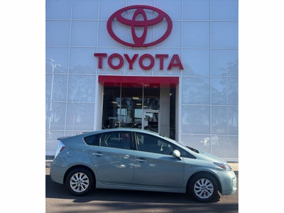 2014 Toyota PRIUS Plug-in Base