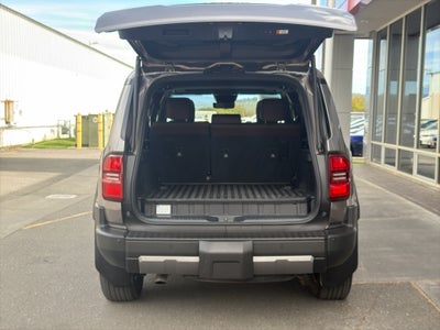 2025 Toyota Land Cruiser Base (A8)