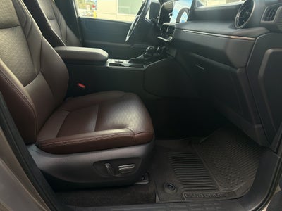 2025 Toyota Land Cruiser Base (A8)