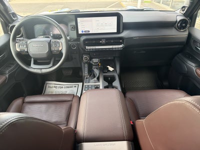 2025 Toyota Land Cruiser Base (A8)