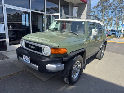 2013 Toyota FJ CRUISER Base