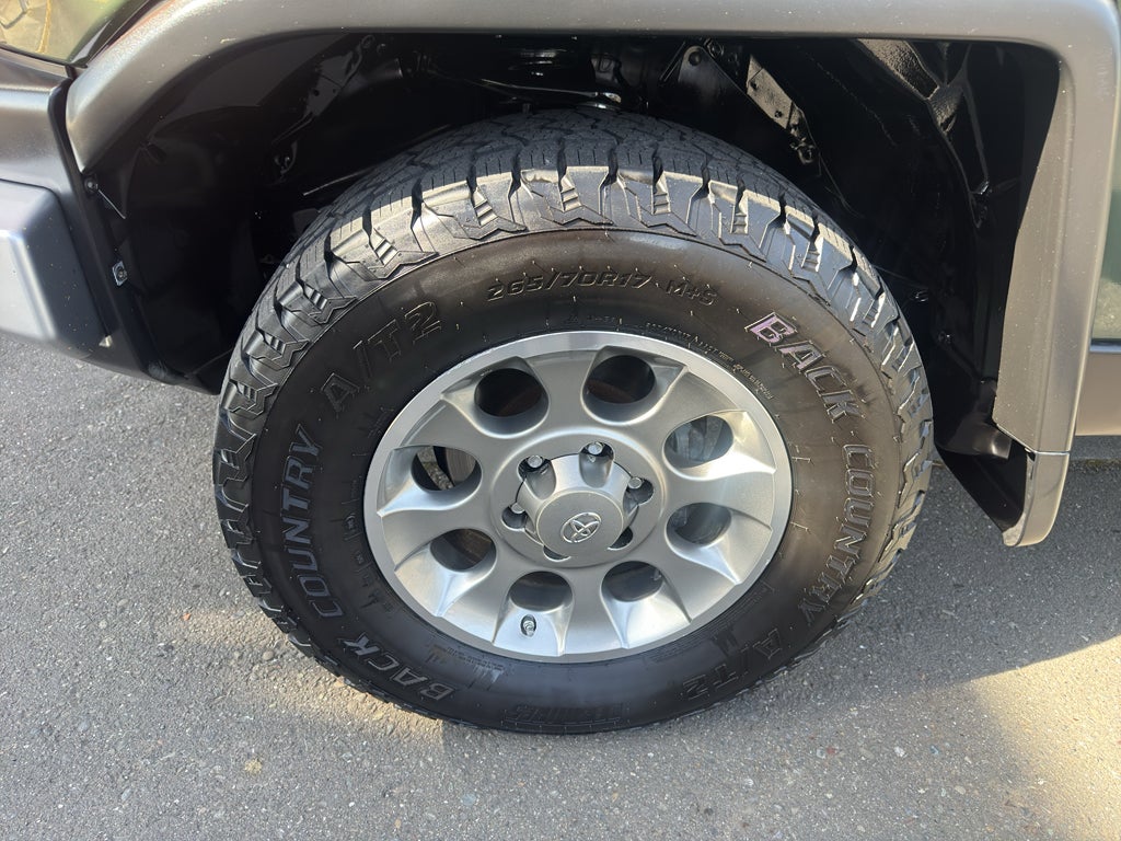 2013 Toyota FJ CRUISER Base