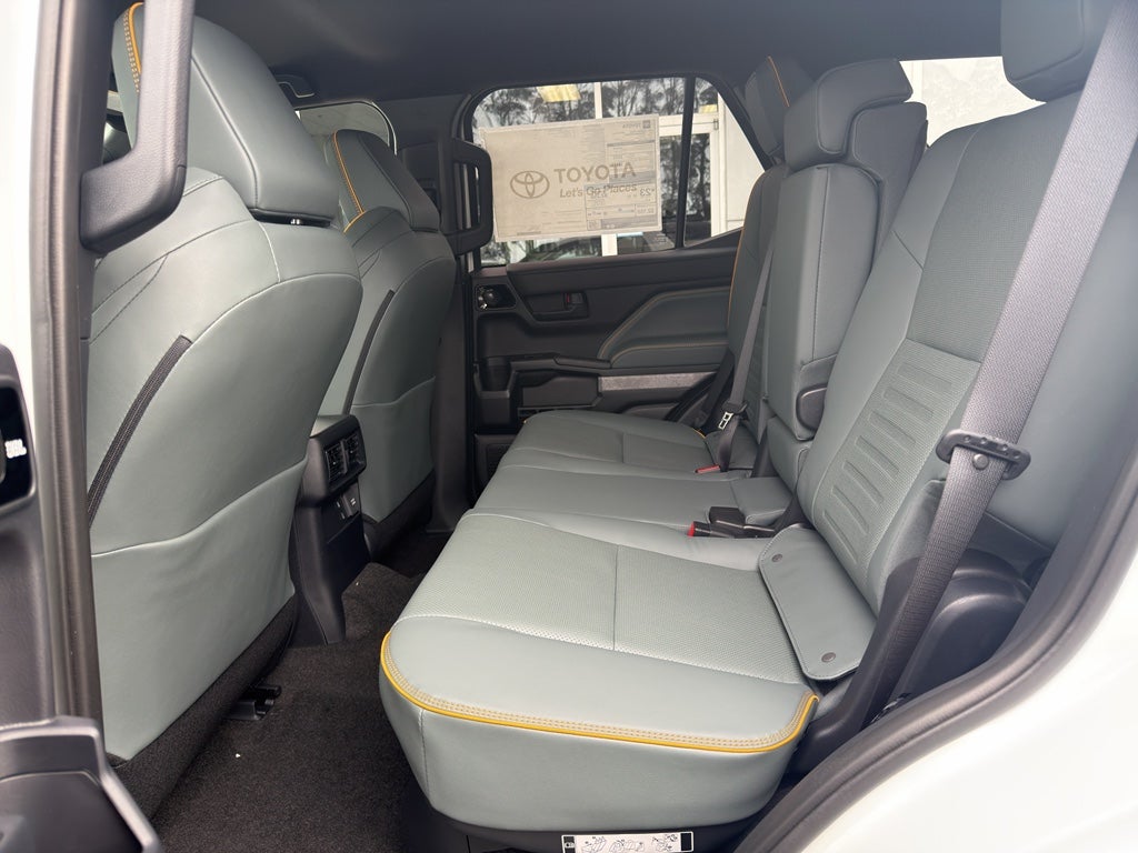 2026 Toyota 4Runner i-FORCE MAX Trailhunter