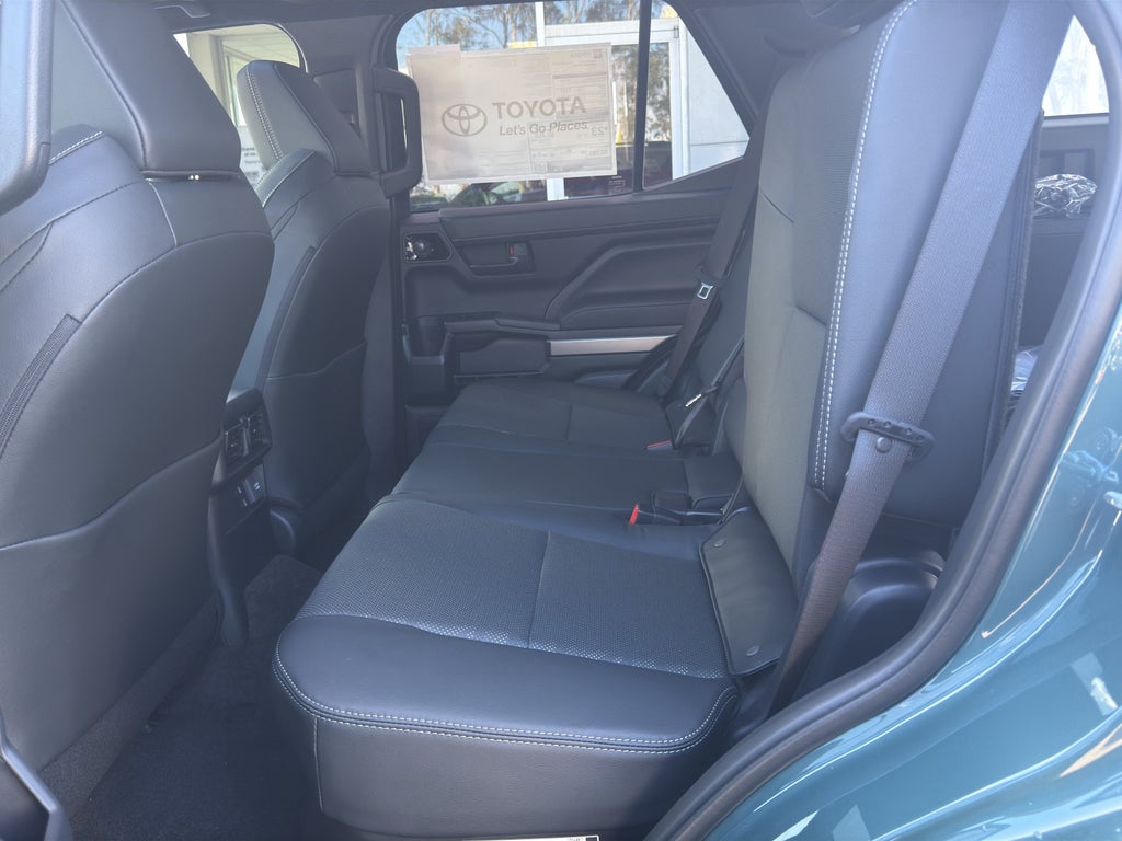 2026 Toyota 4Runner i-FORCE MAX TRD Off-Road Premium i-FORCE MAX