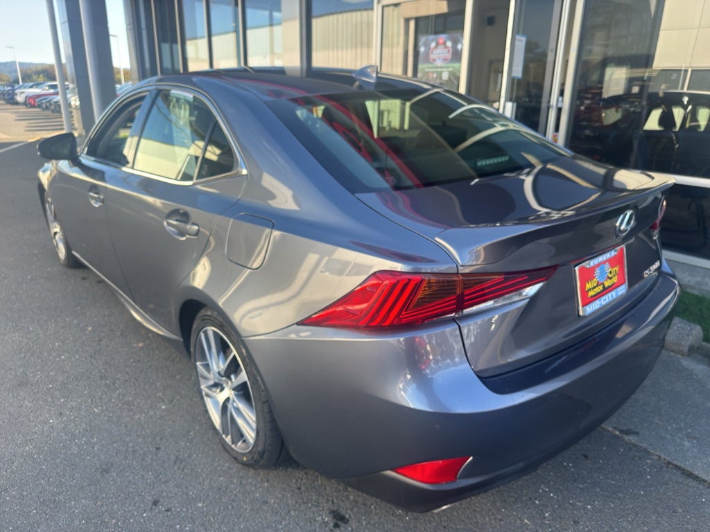 2020 Lexus IS 300 Base
