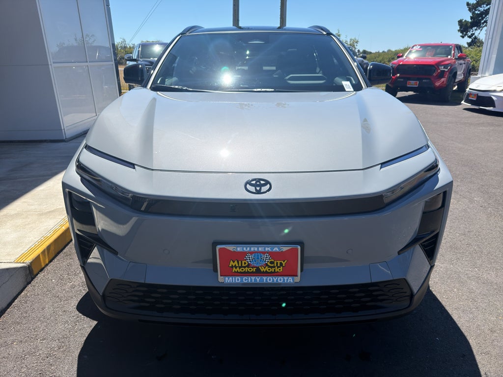 2026 Toyota C-HR XSE
