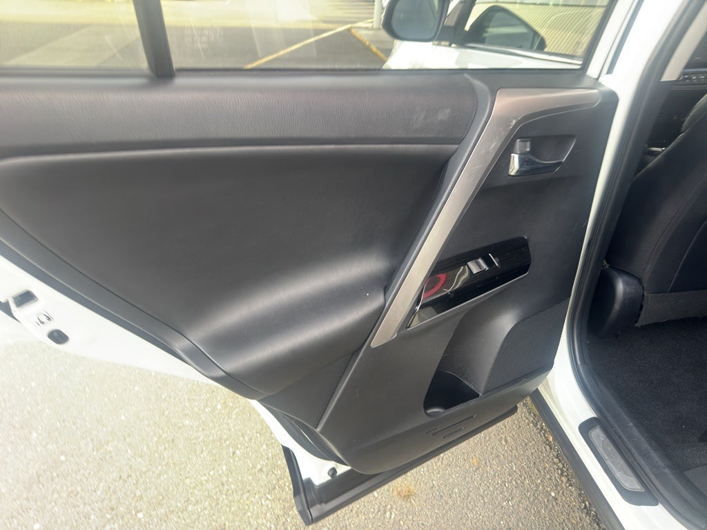 2016 Toyota RAV4 HYBRID Limited