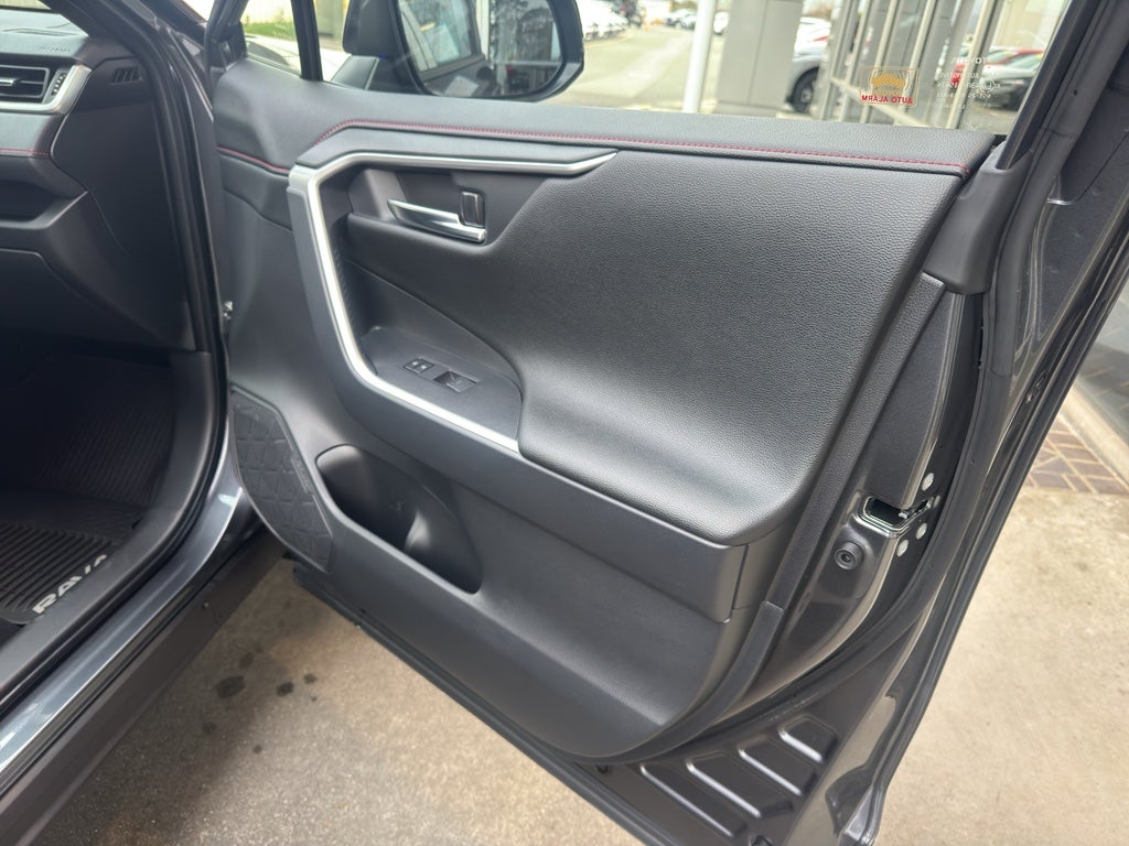 2025 Toyota RAV4 XSE AWD XSE