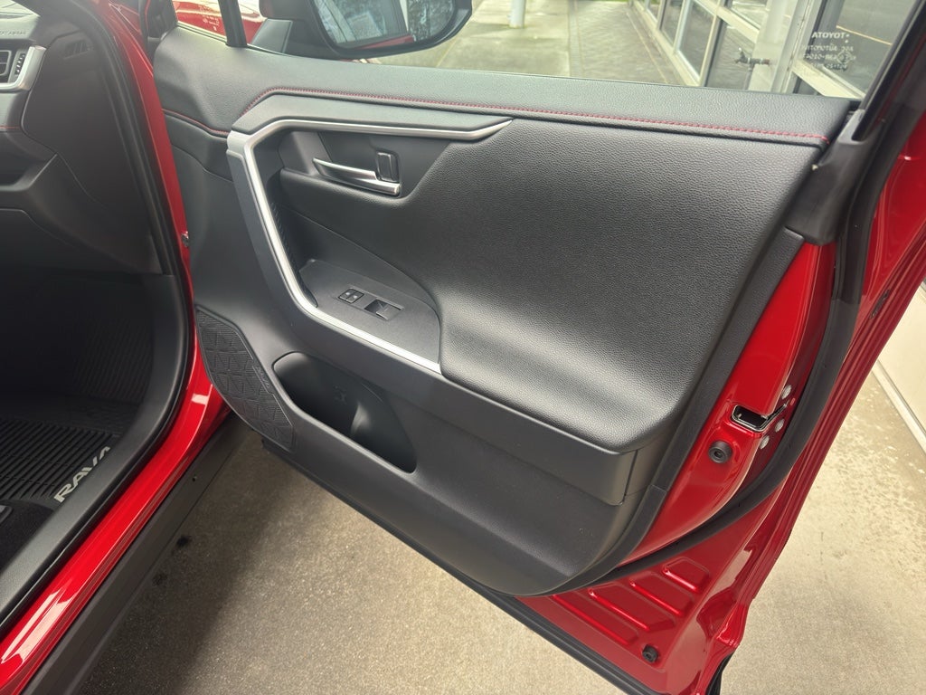 2025 Toyota RAV4 XSE AWD XSE