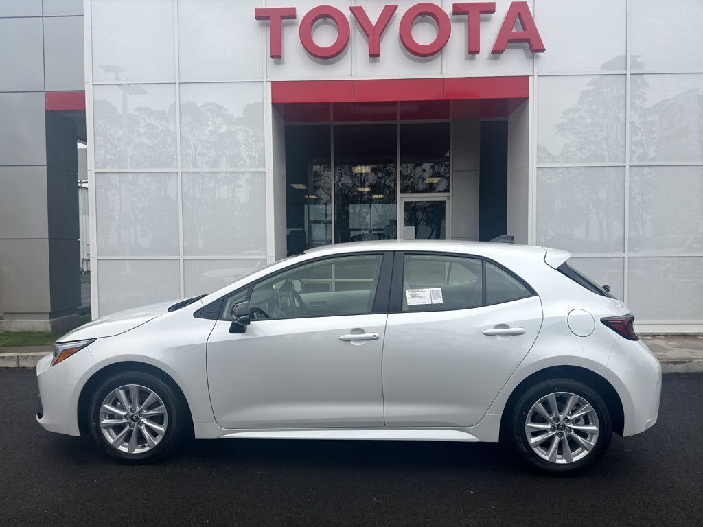 2026 Toyota Corolla Hatchback SE