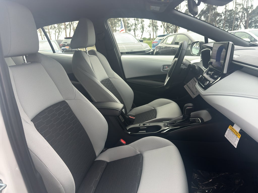 2026 Toyota Corolla Hatchback SE