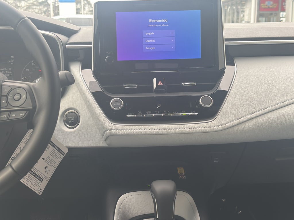 2026 Toyota Corolla Hatchback SE