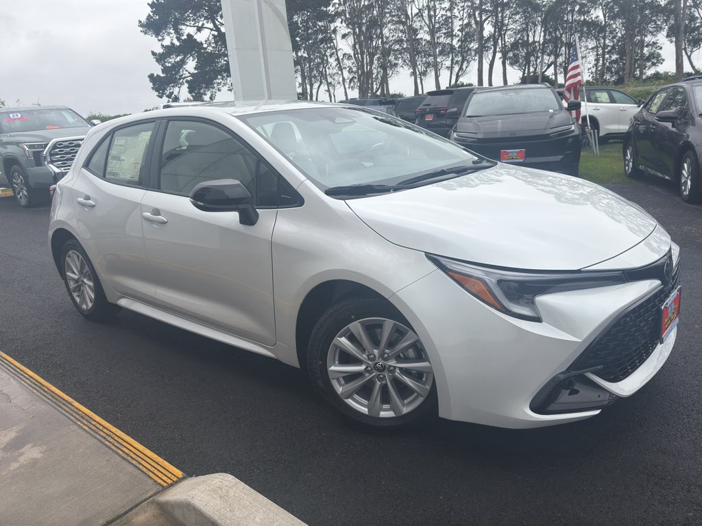 2026 Toyota Corolla Hatchback SE