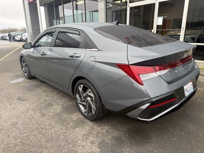 2024 Hyundai Elantra Limited