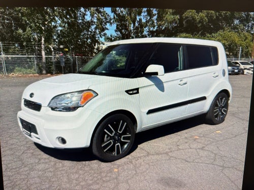 2011 Kia Soul +