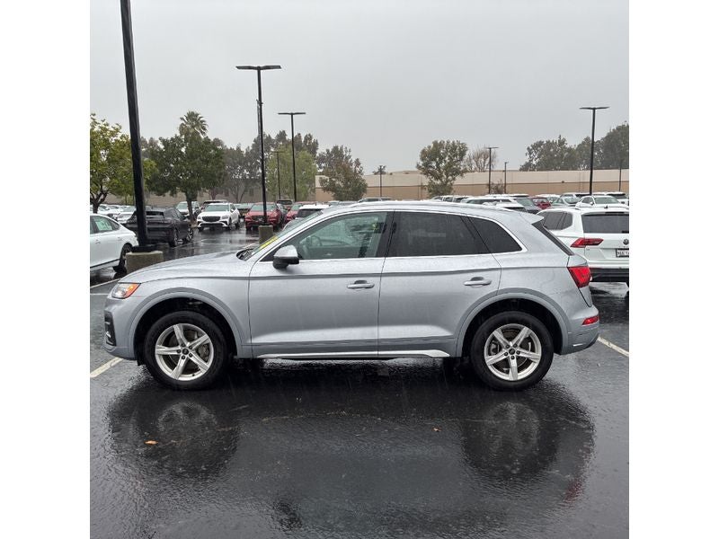 2023 Audi Q5 Premium
