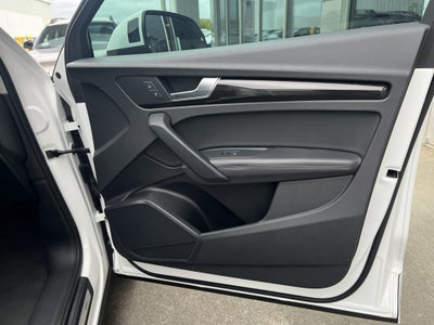 2020 Audi Q5 e Premium Plus
