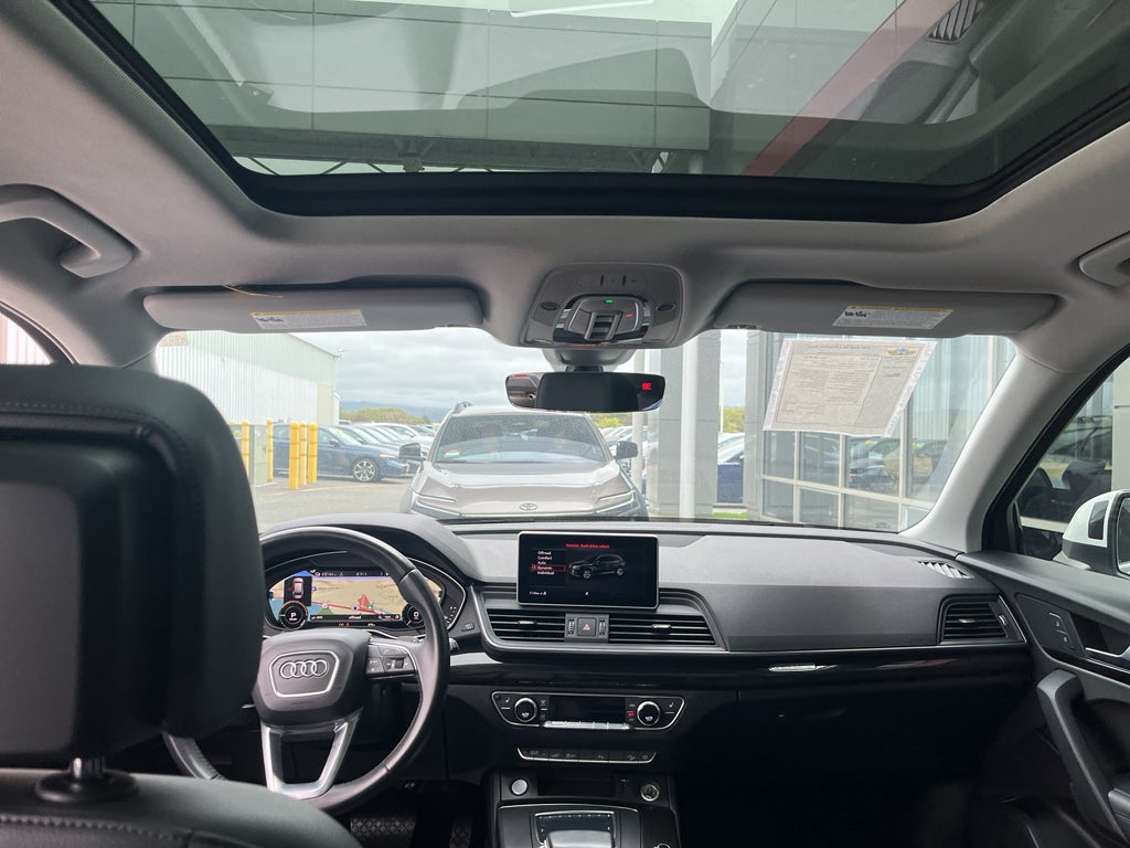 2020 Audi Q5 e Premium Plus