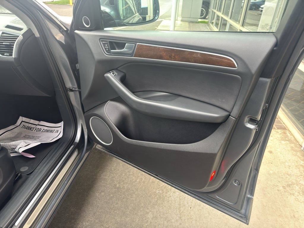 2016 Audi Q5 Premium Plus